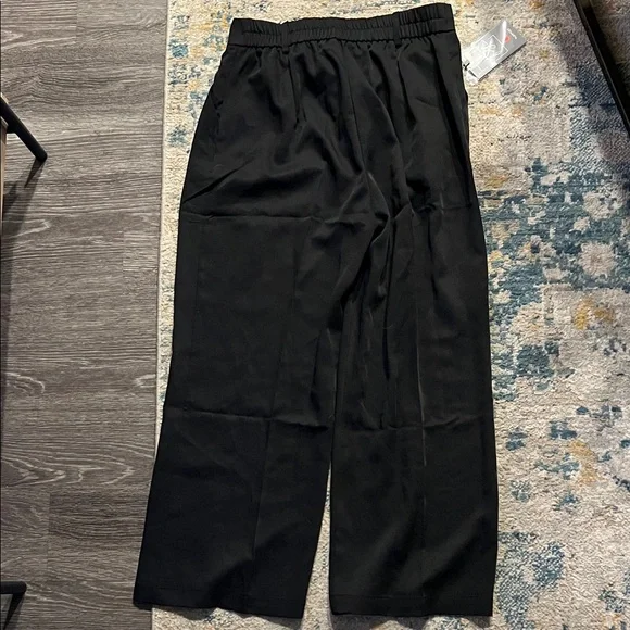 Black Wide-Leg Trousers - Picture 3 of 3